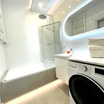 Apartment Z Tarasem I Widokiem Na Odre *
