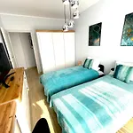 Apartment Z Tarasem I Widokiem Na Odre *