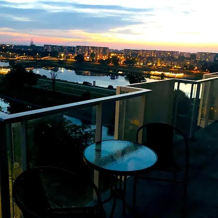 Z Tarasem I Widokiem Na Odre 아파트