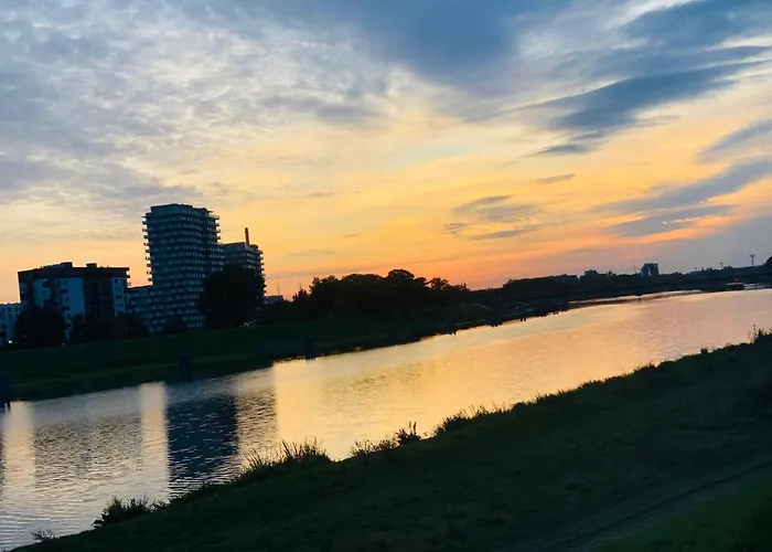 Z Tarasem I Widokiem Na Odre Wroclaw